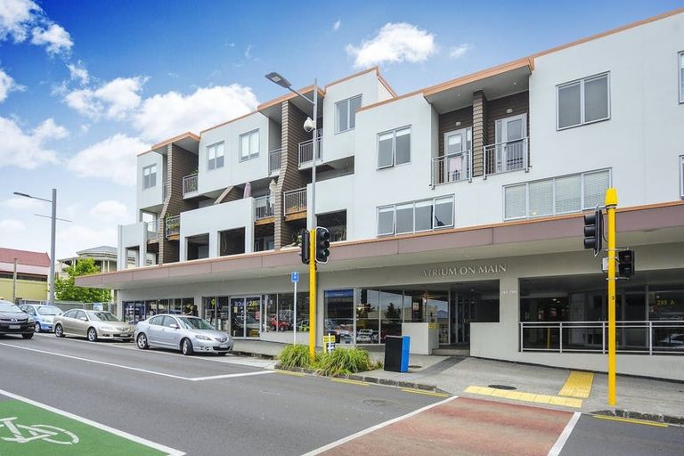 Photo of property in 302/287 Onehunga Mall, Onehunga, Auckland, 1061