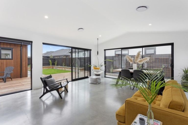 Photo of property in 33 Ishwar Ganda Boulevard, Halswell, Christchurch, 8025