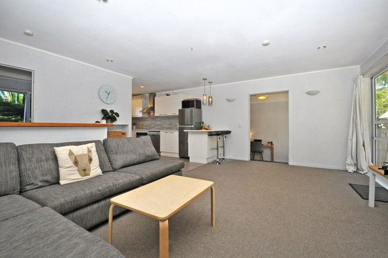 Photo of property in 33g Springs Road, Parakai, 0830