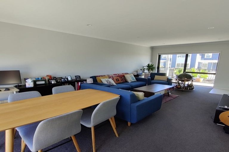 Photo of property in 76 Whenuapai Drive, Whenuapai, Auckland, 0618