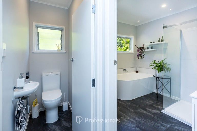 Photo of property in 18 Dalton Grove, Stokes Valley, Lower Hutt, 5019