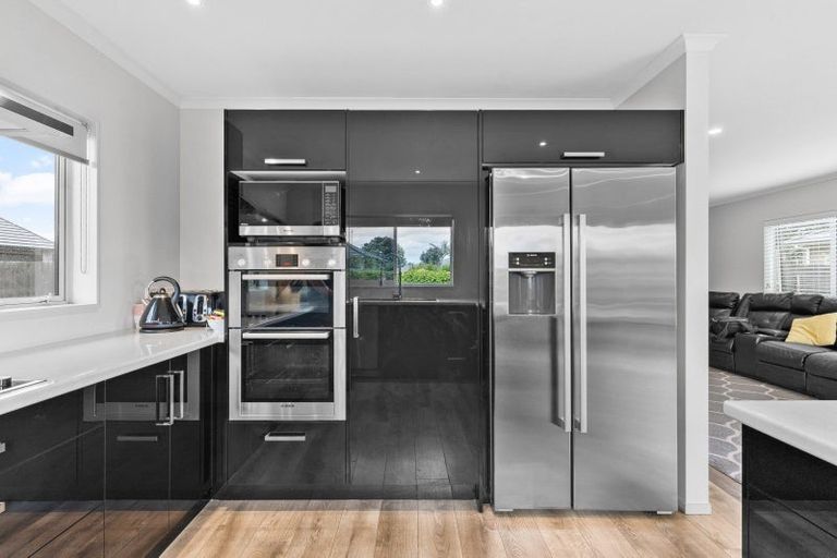 Photo of property in 349 One Tree Point Road, One Tree Point, 0118