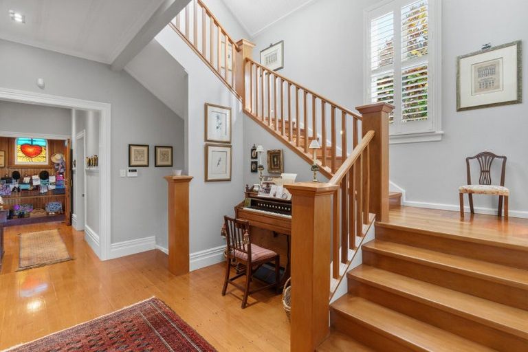 Photo of property in 10 Calliope Road, Devonport, Auckland, 0624