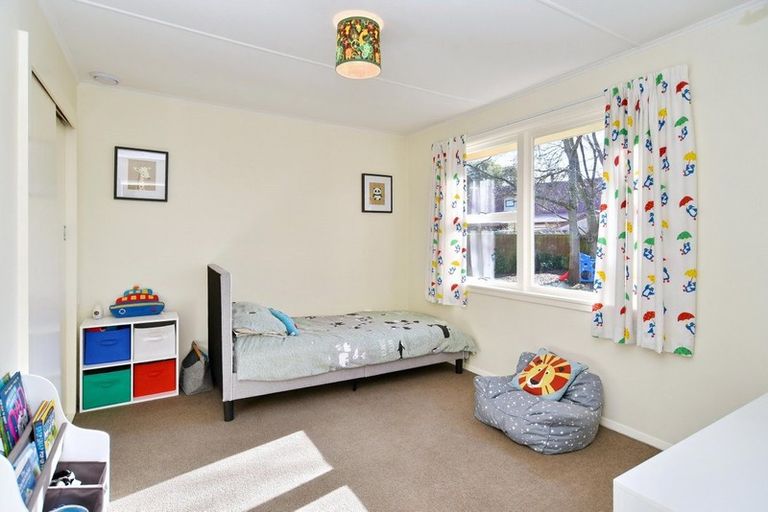 Photo of property in 103 Main North Road, Woodend, 7610