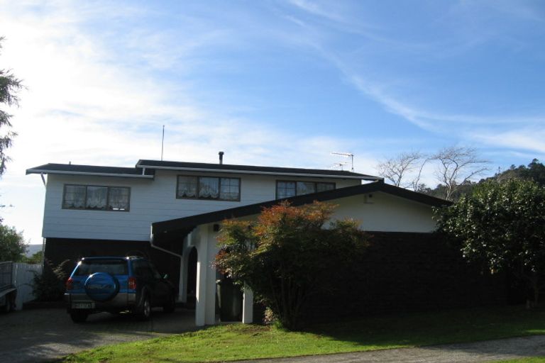 Photo of property in 21 Dalton Grove, Stokes Valley, Lower Hutt, 5019