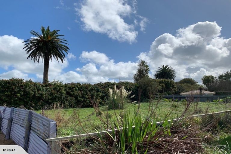 Photo of property in 30 Hussey Street, Waverley, 4510