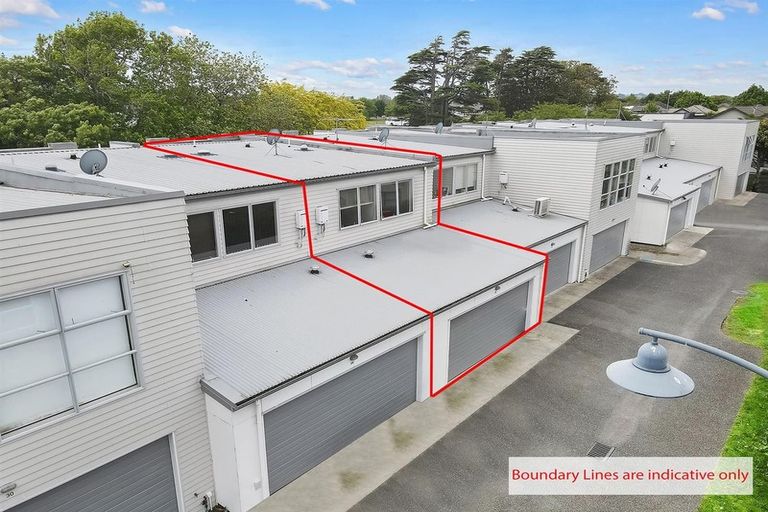 Photo of property in 26 Willow Camp Road, Takanini, 2112