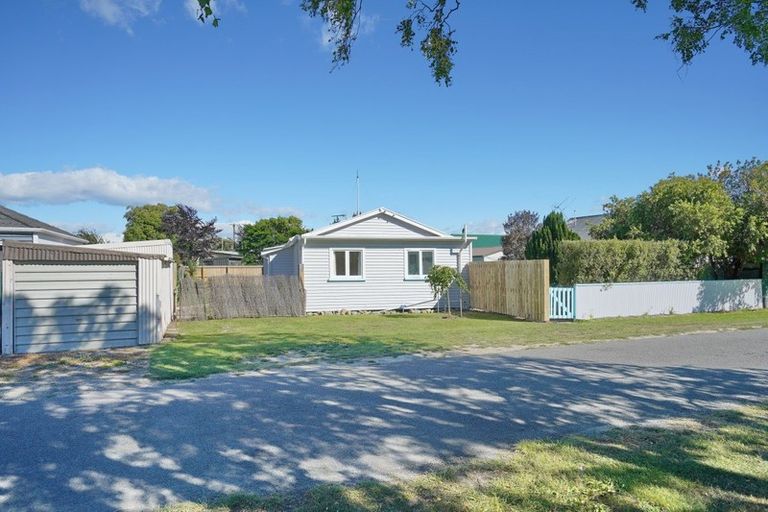 Photo of property in 10 Penfold Square, Leithfield, 7481