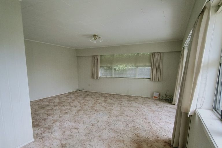 Photo of property in 58 Barrett Street, Westown, New Plymouth, 4310