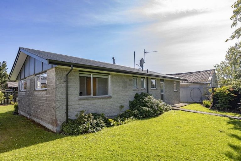 Photo of property in 56 Kowhai Avenue, Rangiora, 7400