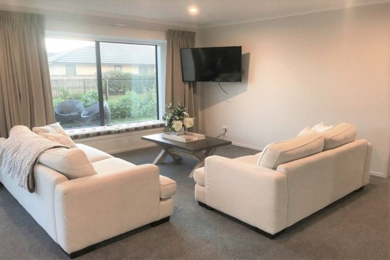 Photo of property in 40 Jarrett Terrace, Leamington, Cambridge, 3432