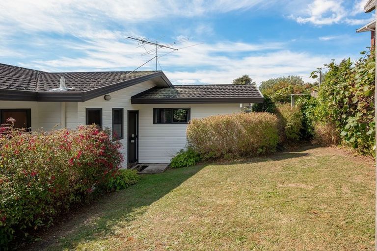 Photo of property in 97 Milton Terrace, Picton, 7220