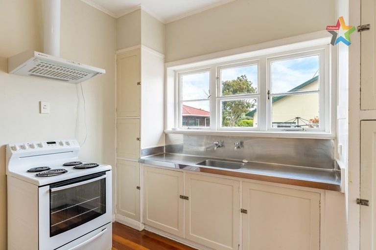Photo of property in 7 Collingwood Street, Waterloo, Lower Hutt, 5011