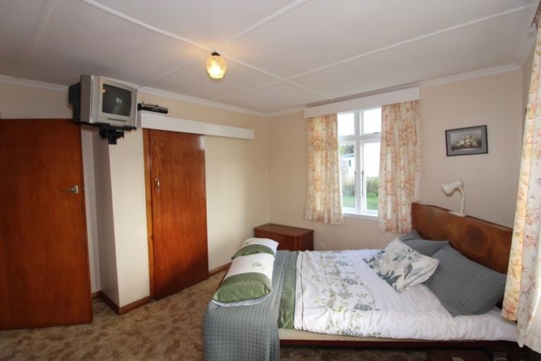 Photo of property in 14 Onslow Street East, Ohingaiti, Hunterville, 4785