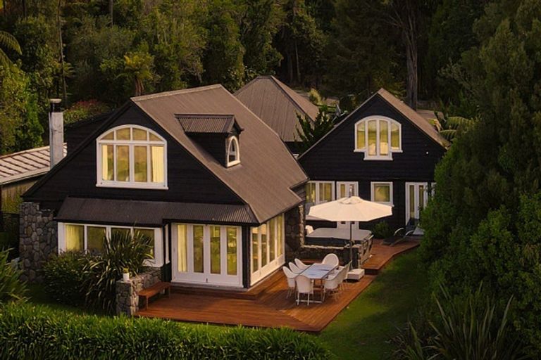 Photo of property in 113 Spencer Road, Lake Tarawera, Rotorua, 3076