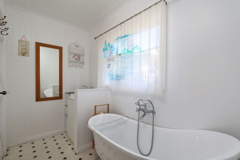 Photo of property in 6 Rimu Street, Toi Toi, Nelson, 7010
