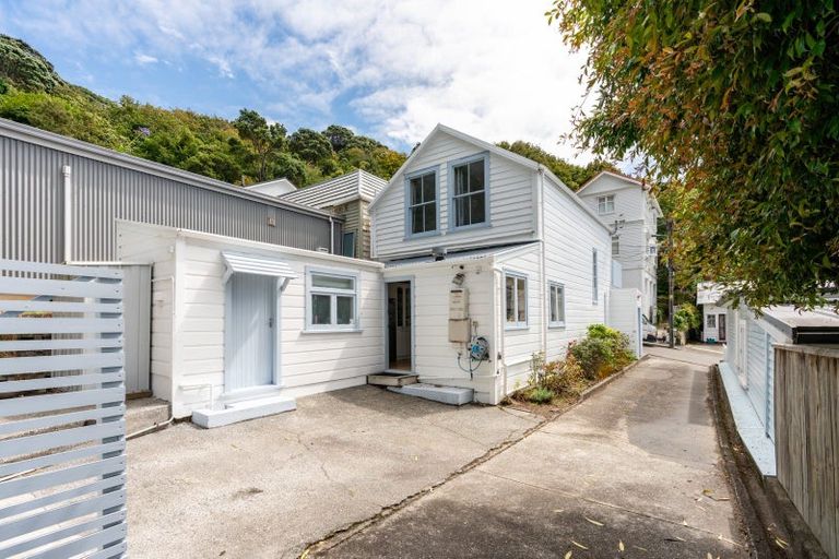 Photo of property in 29 Newman Terrace, Thorndon, Wellington, 6011