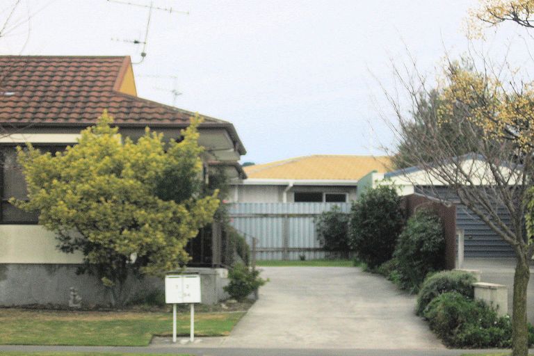 Photo of property in 2/154 Tait Drive, Greenmeadows, Napier, 4112