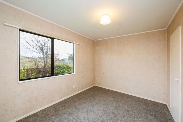 Photo of property in 38a Avenue Road, Foxton, 4814