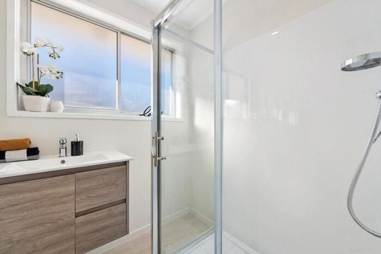 Photo of property in 2/379 Great South Road, Papatoetoe, Auckland, 2025