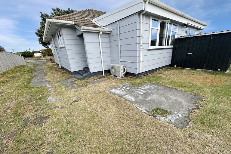 Photo of property in 16 Kauri Street, Gonville, Whanganui, 4501