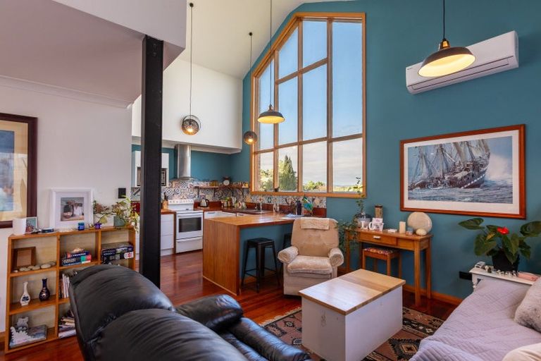 Photo of property in 77 Mclean Street, Woodville, 4920