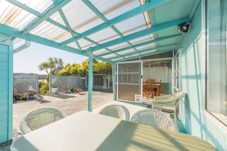 Photo of property in 144 Cornfoot Street, Castlecliff, Whanganui, 4501