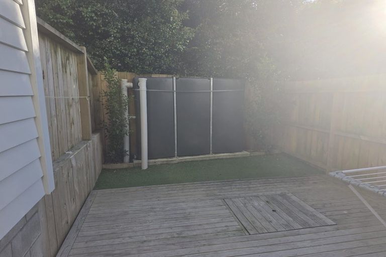 Photo of property in 7/1 Kahikatea Place, Ranui, Auckland, 0612