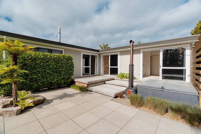 Photo of property in 22 Matipo Place, Edgecumbe, 3120