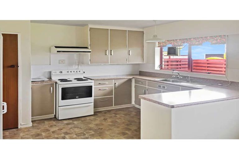 Photo of property in 1a Shelton Place, Feilding, 4702