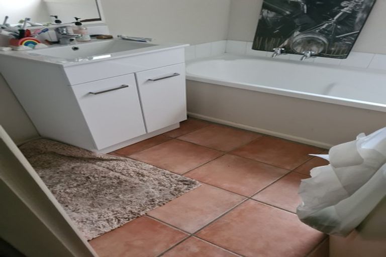 Photo of property in 1/90 Creyke Road, Ilam, Christchurch, 8041