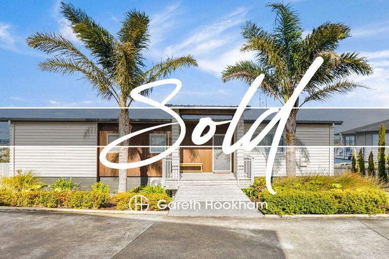 Photo of property in 66 Maire Road, Orewa, 0931