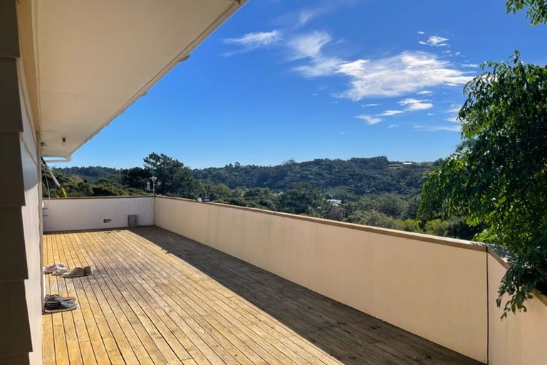 Photo of property in 20 Laser Place, Bayview, Auckland, 0629