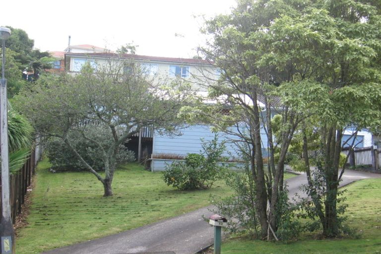 Photo of property in 10 Scotstoun Place, Glen Eden, Auckland, 0602