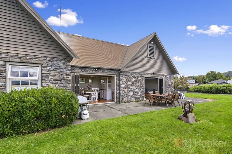 Photo of property in 48 Hamon Place, Pukehangi, Rotorua, 3015