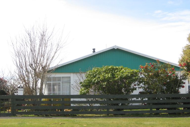 Photo of property in 14 Ariel Street, Stratford, 4332