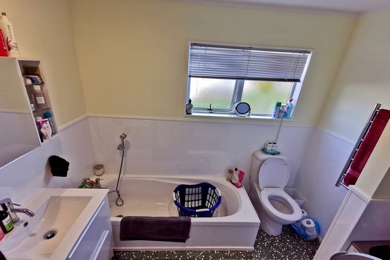 Photo of property in 20b Invercargill Drive, Kelson, Lower Hutt, 5010