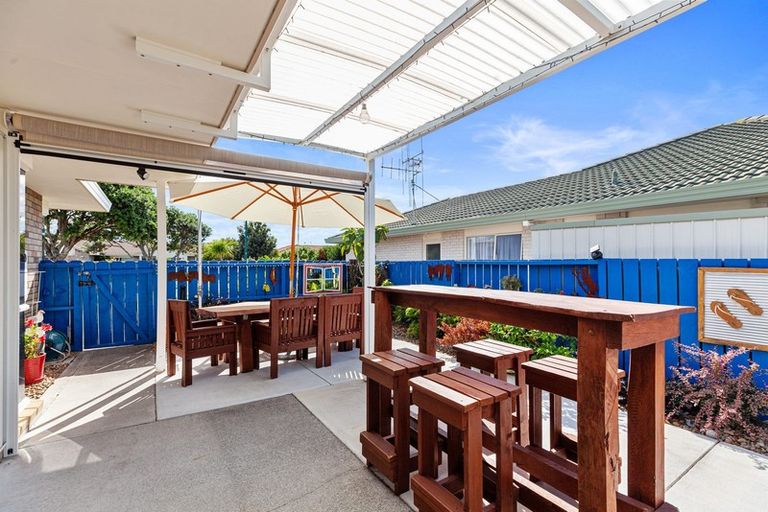 Photo of property in 19 Reef Avenue, Papamoa Beach, Papamoa, 3118