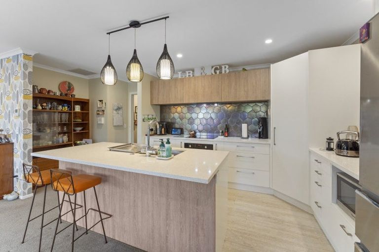 Photo of property in 197 Rangiuru Road, Otaki, 5512