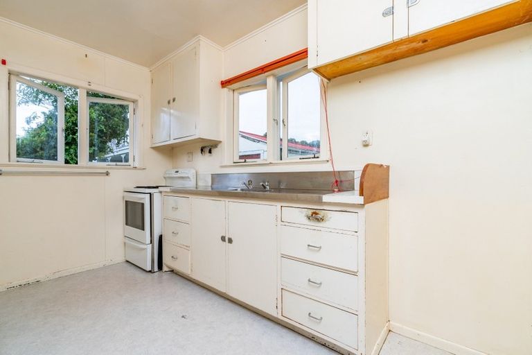 Photo of property in 22 Cove Road, Waipu, 0510