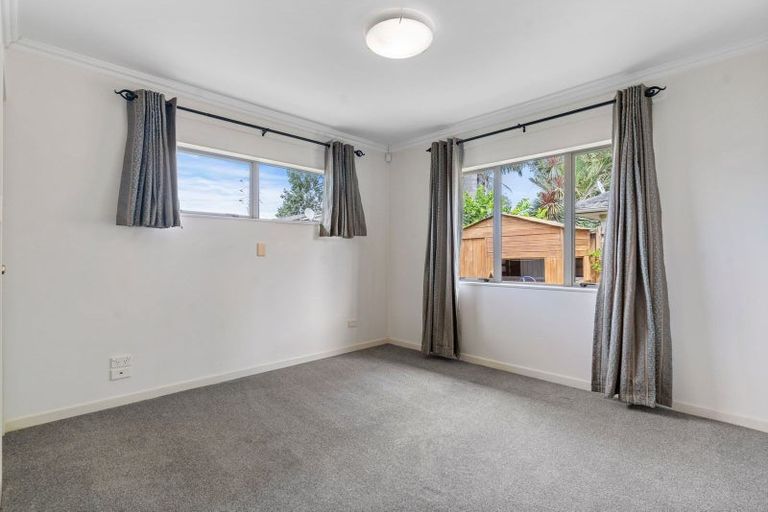Photo of property in 32a Taka Street, Takanini, 2112