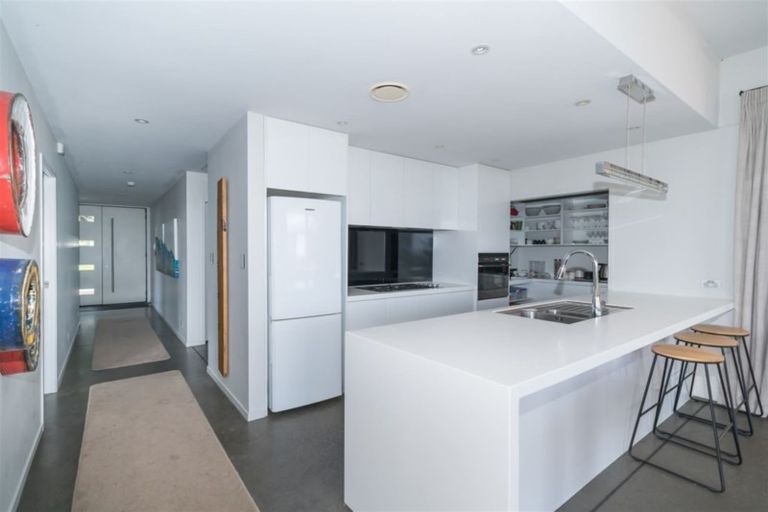 Photo of property in 69 County Heights Drive, Aokautere, Palmerston North, 4471