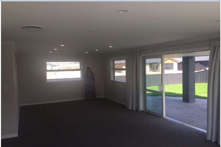 Photo of property in 20 Stowell Drive, Cromwell, 9310