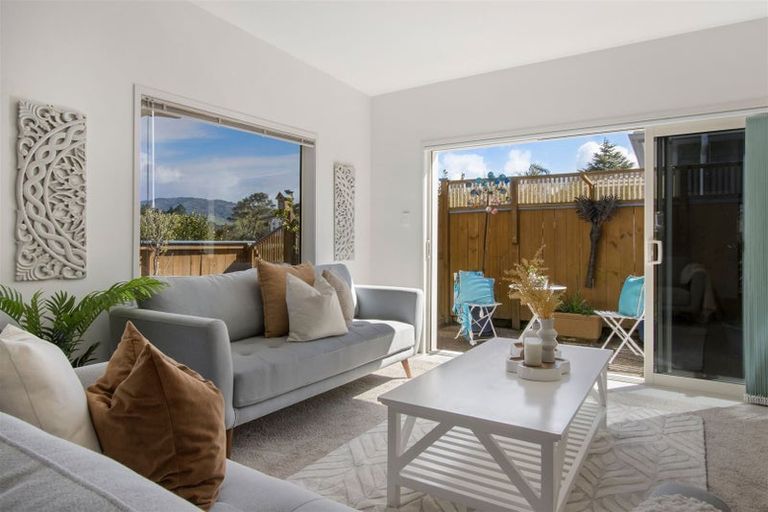 Photo of property in 10 Riverside Place, Katikati, 3129