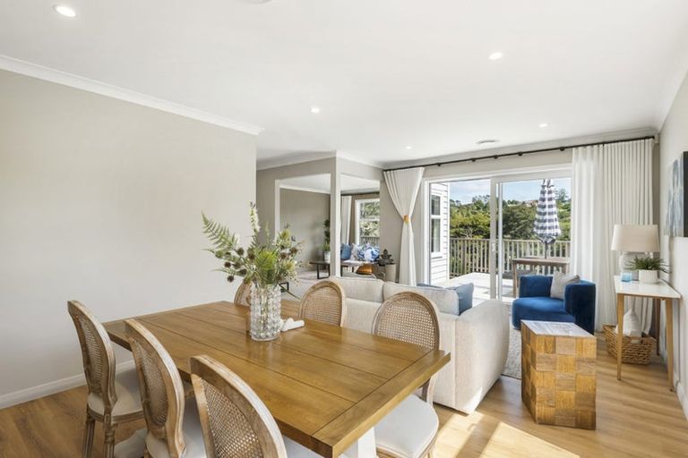 Photo of property in 9 Kukupa Lane, Long Bay, Auckland, 0630