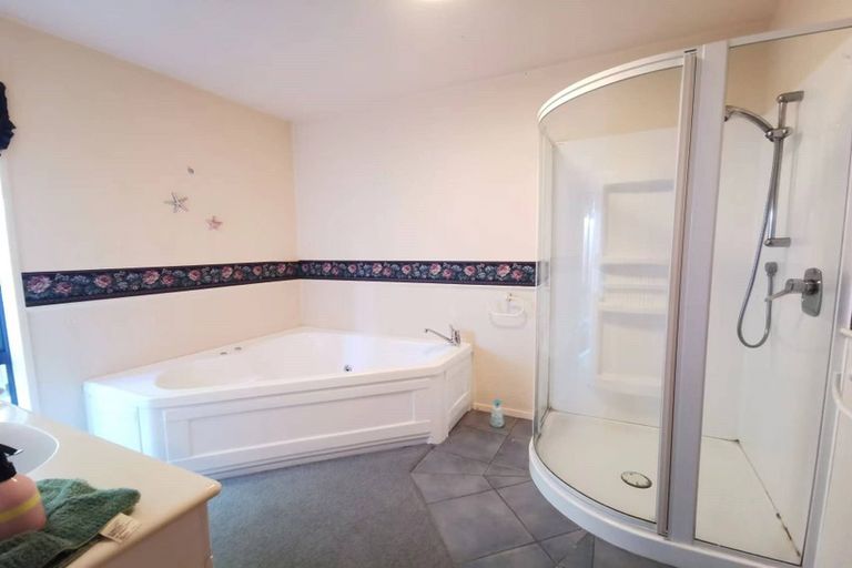 Photo of property in 85 Peer Street, Upper Riccarton, Christchurch, 8041