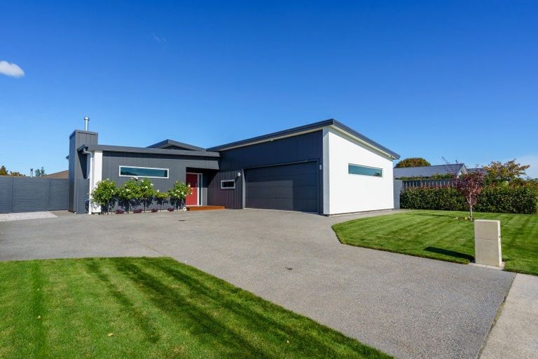 Photo of property in 9 Drovers Way, Frimley, Hastings, 4120