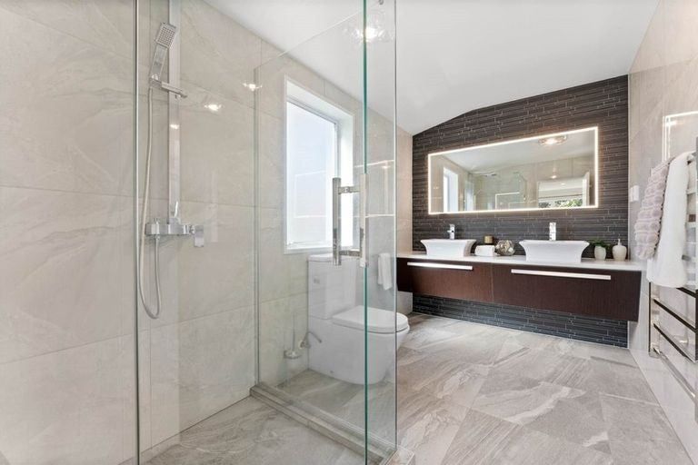 Photo of property in 41 Remuremu Street, Long Bay, Auckland, 0630