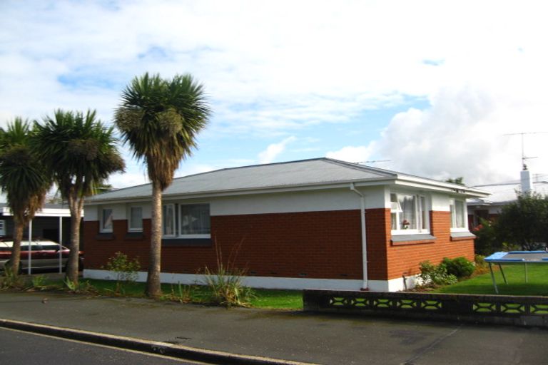 Photo of property in 2 Carlyle Road, Mosgiel, 9024