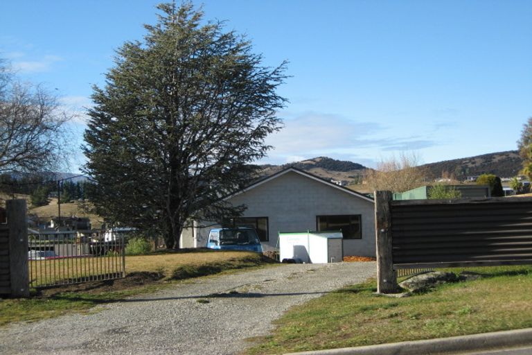 Photo of property in 65 Totara Terrace, Wanaka, 9305